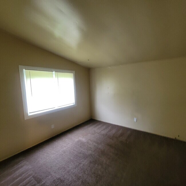 Building Photo - South Indy/Garfield Park 3BR House for RENT!