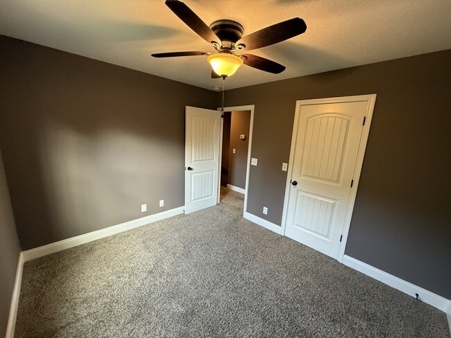 Building Photo - 113 Grassmire Dr