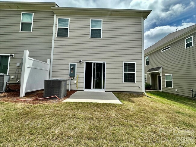 Building Photo - 8116 Ramsburg Dr