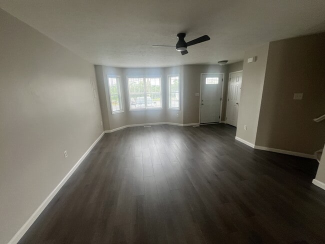 Building Photo - 21 Electra Court