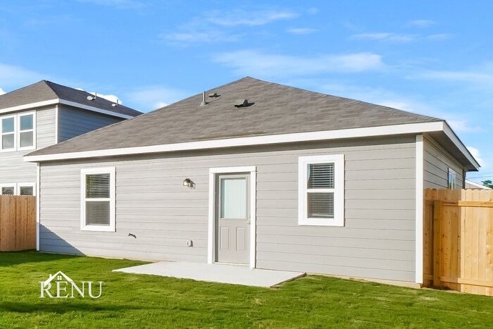 Building Photo - 5027 Firefly Hls