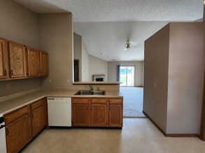 Building Photo - 2399 Hopkins Dr