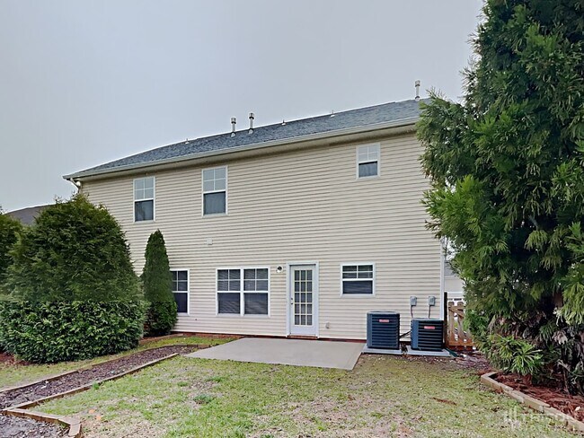 Building Photo - 5101 Stone Park Dr