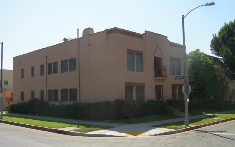 Building Photo - 466 N Orange Grove Ave