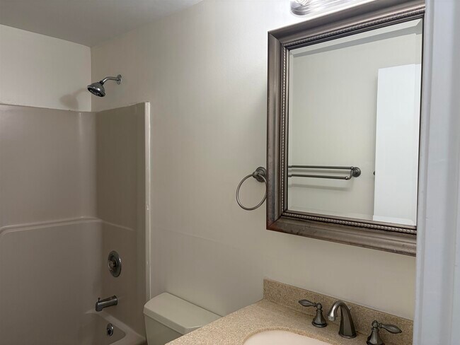 Building Photo - 2108 White Cedar Blvd