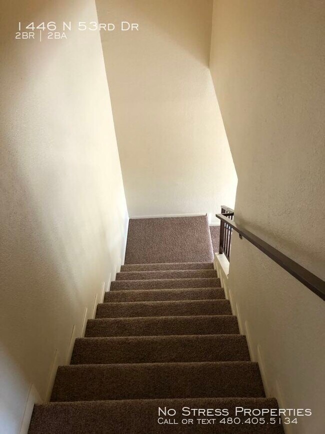 Building Photo - 2 Bedroom Townhome at 53rd Ave and McDowell!