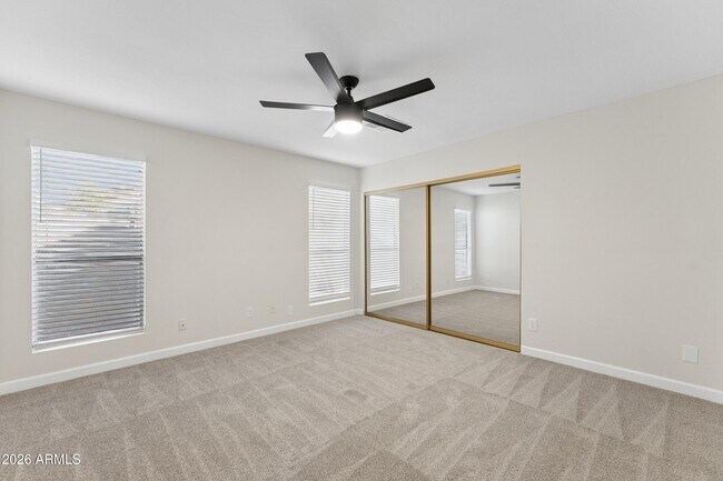 Building Photo - 7214 W Sierra Vista Dr
