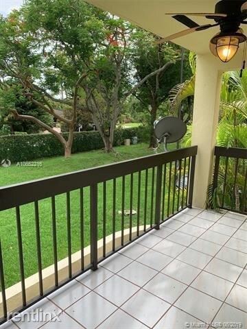 Building Photo - 2 br, 2 bath Condo - ELAN AT CALUSA CONDO II