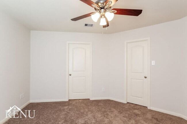 Building Photo - 10479 Red Cardinal Dr