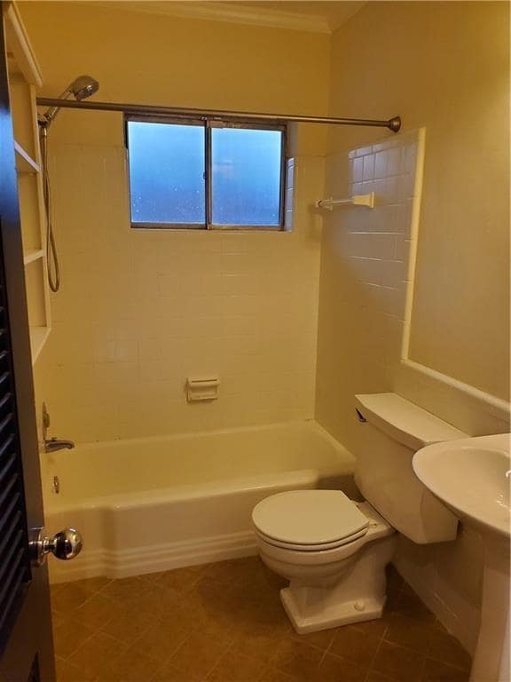 Building Photo - 91 Rumson Rd NE