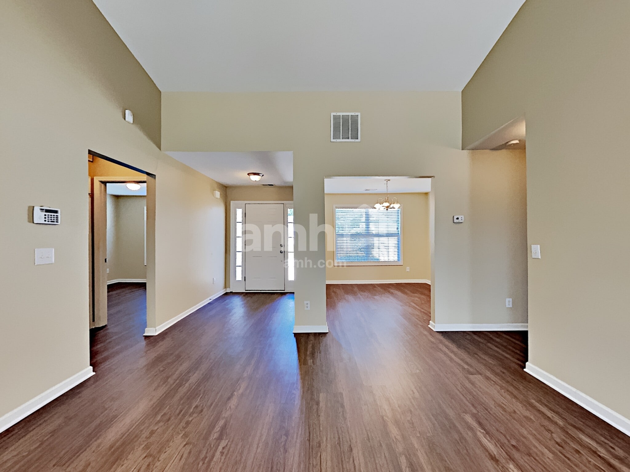 Building Photo - 6078 Lancelot Ln