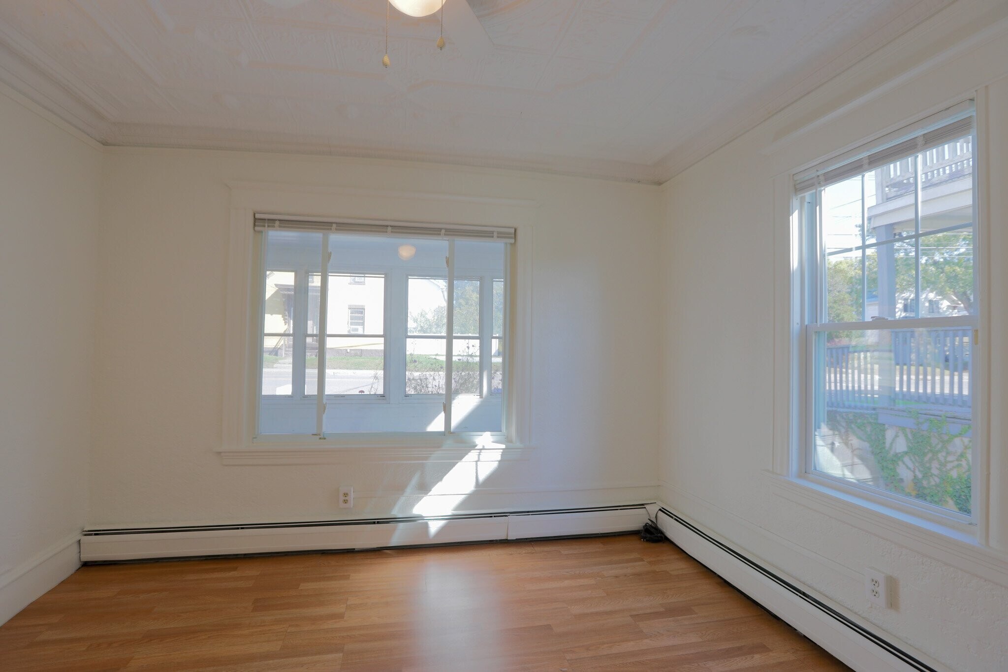 Building Photo - 56 E Spring St