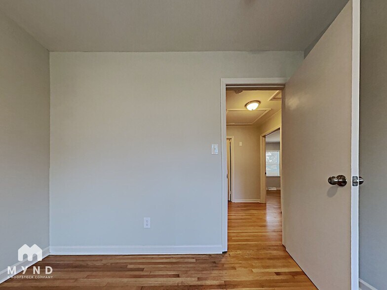 Building Photo - 2414 Heywood Ave