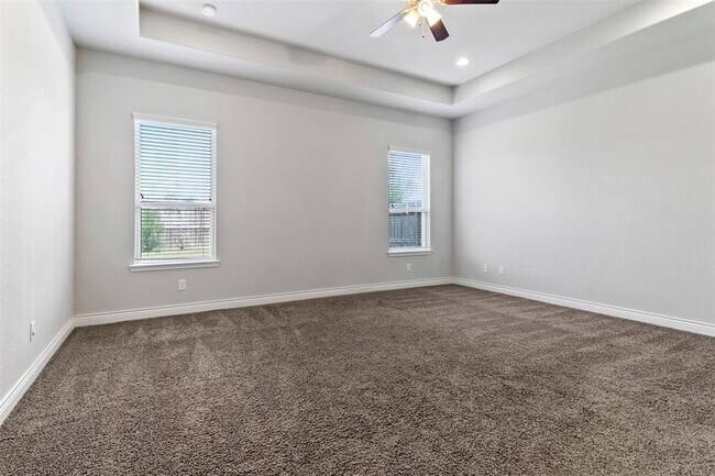 Building Photo - 4926 Thunder Creek Ln