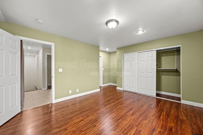 Building Photo - 22663 Vermont St