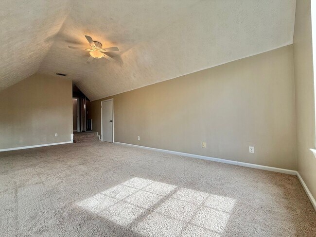 Building Photo - 279 Rice Gate Dr
