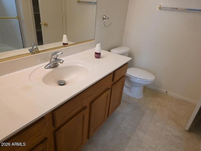 Building Photo - 16536 W Moreland St