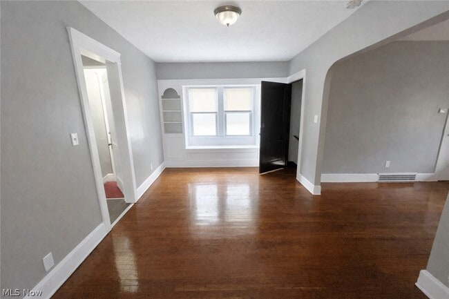 Building Photo - 3278 W 84th St