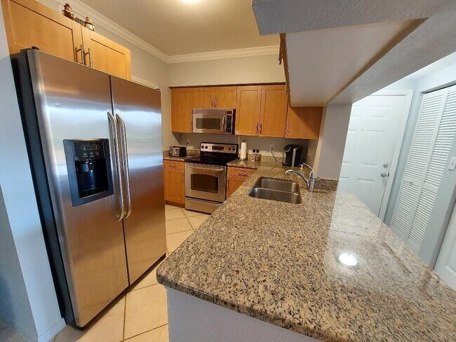 Building Photo - 6482 Emerald Dunes Dr