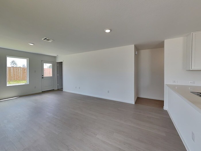 Building Photo - 18706 Barrichello Dr