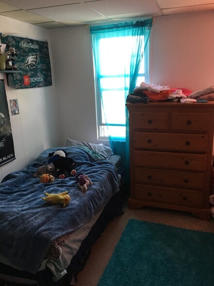 Bedroom 2 - 138 N Main St