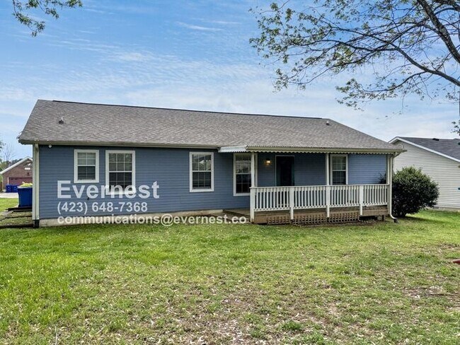 Building Photo - 3-Bedroom, 2-Bath Home with Modern Applian...