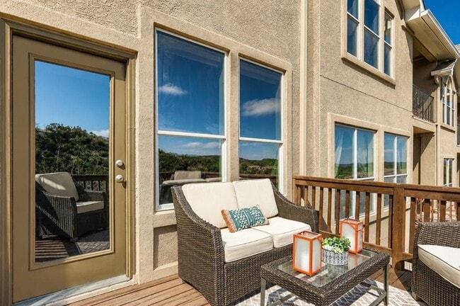Building Photo - 216 Sunrise Ridge Cove