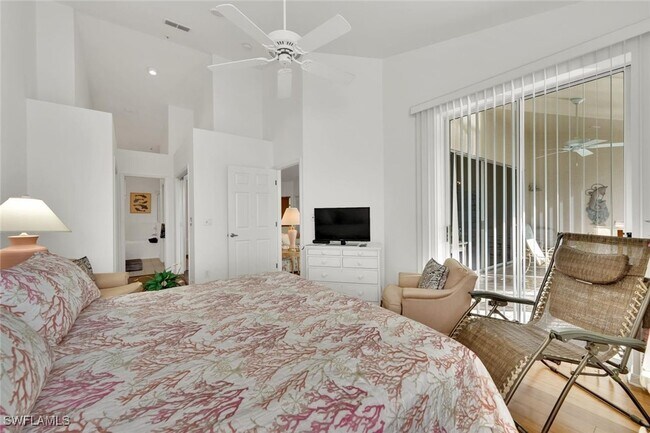 Building Photo - 27031 Lake Harbor Ct