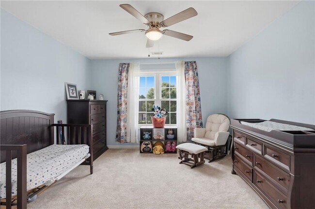 Building Photo - 8205 Applewood Ct