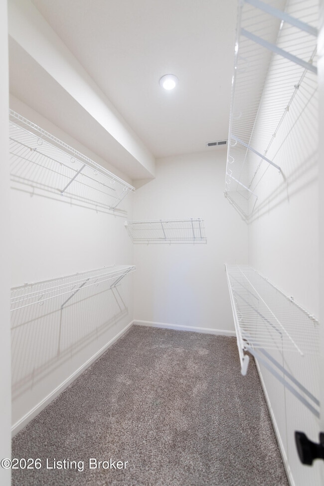 Building Photo - 10029 Windcrest Farms Ln