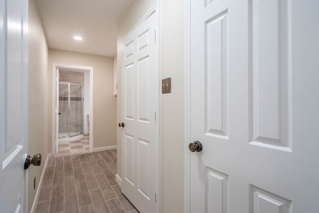 Building Photo - 4503 Westminister Dr
