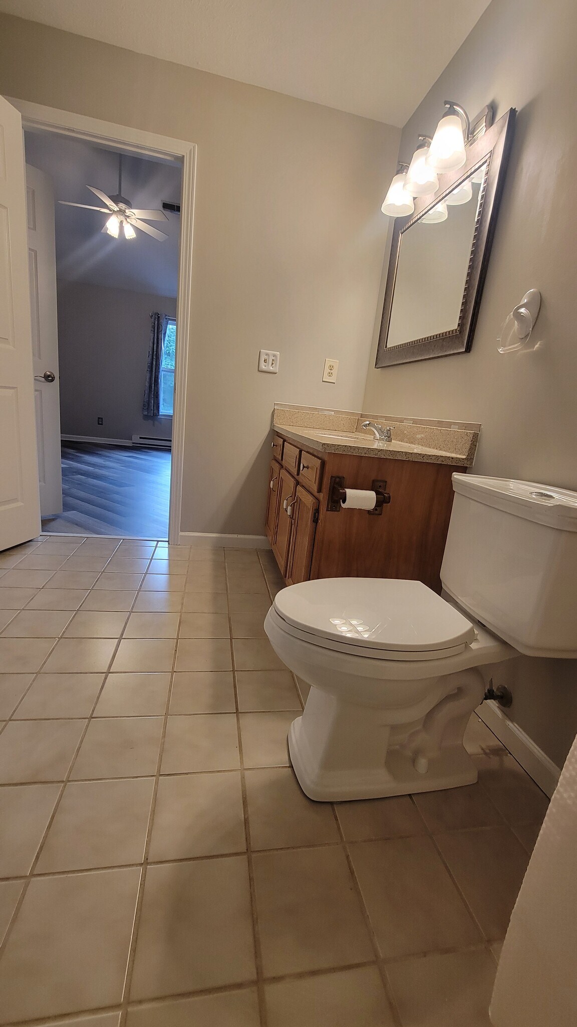 Building Photo - 615 Hilltop Ter