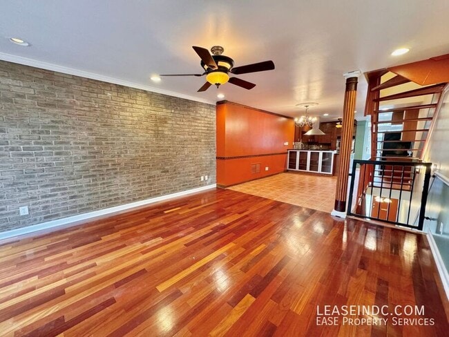 Building Photo - 1257 Delaware Ave SW