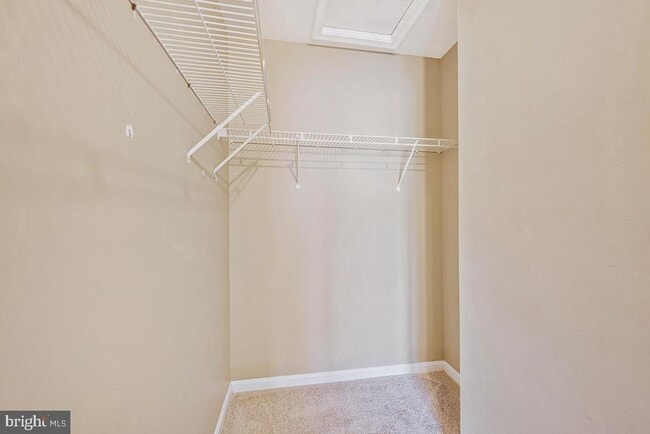 Building Photo - 1815 Spanish Oak Ln