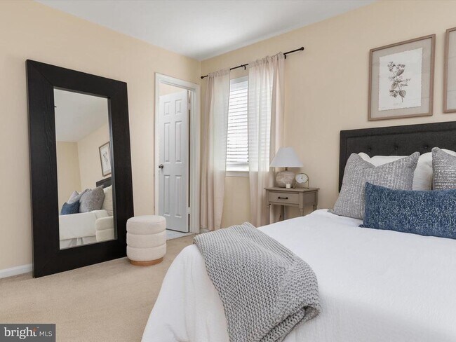 Building Photo - 1411 Stonecreek Rd