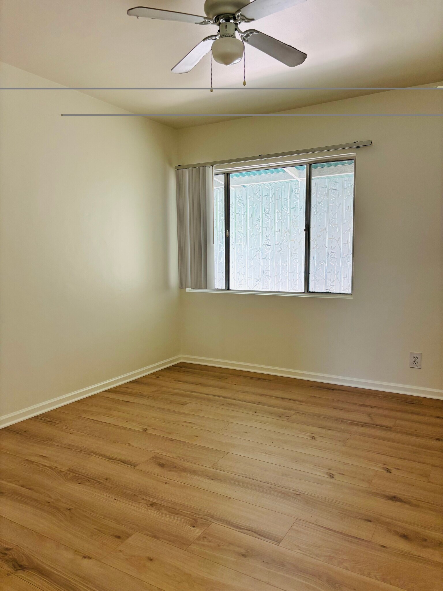 bedroom - 836 Fischer St