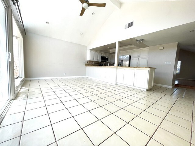 Building Photo - 4470 Avenida Granada