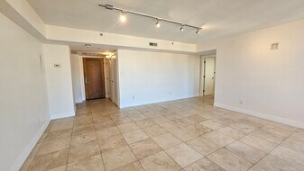 Building Photo - 230 E 300 S