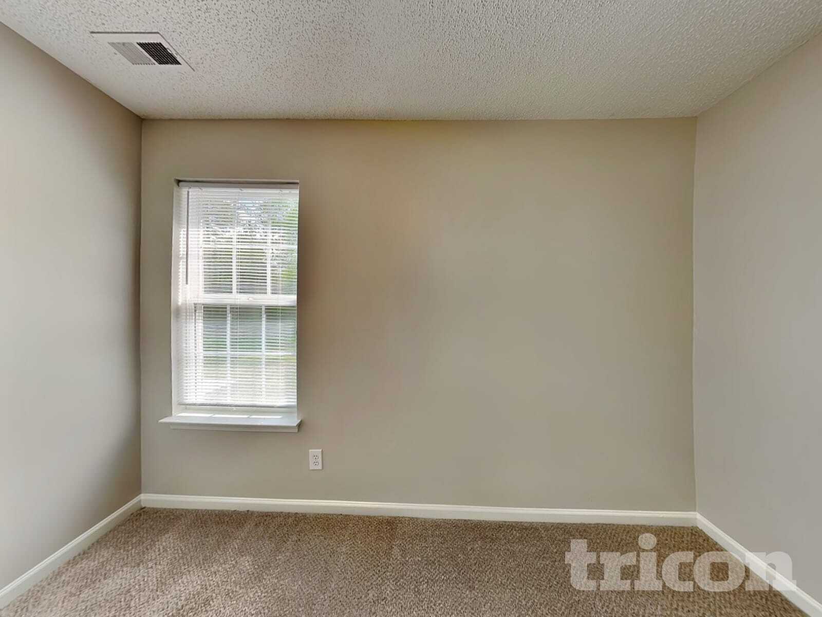 Building Photo - 3008 Westwinds Ct