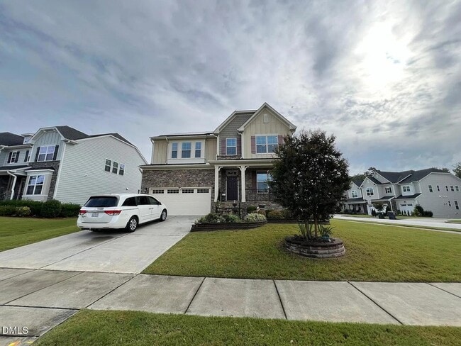 Primary Photo - 267 Crestmont Ridge Dr