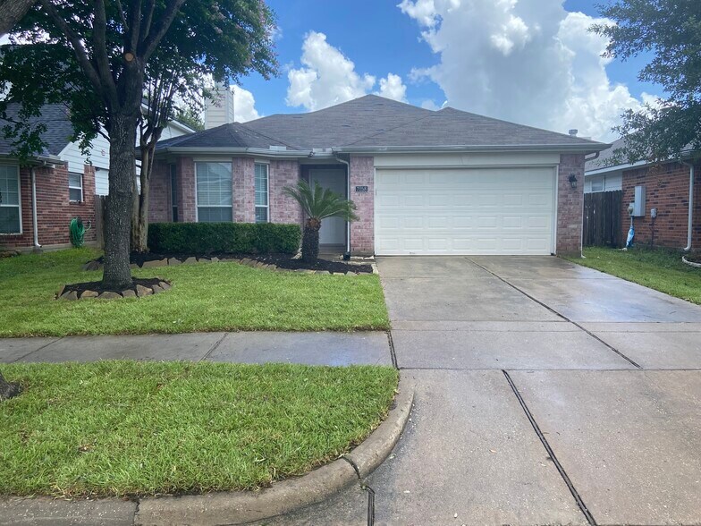 Primary Photo - 7258 Junco Dr