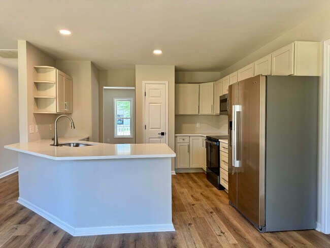 Building Photo - 6331 Shire Ln