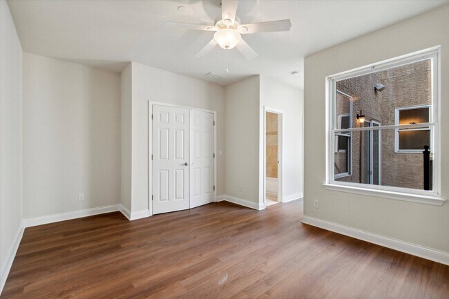 Building Photo - 1906 N 18th St