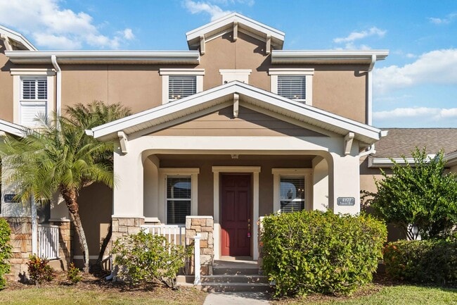 Building Photo - Beautiful Townhome with Private Courtyard & 2-Car Garage Near Lake Nona