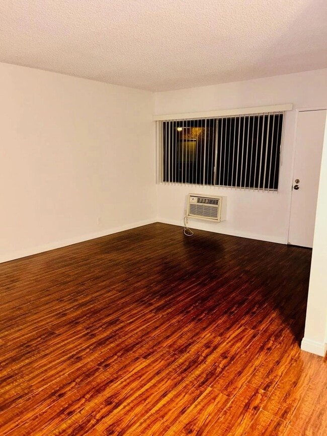Interior Photo - 19925 Roscoe Ave.