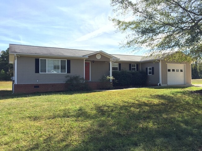 Building Photo - 125 Mitchell Rd