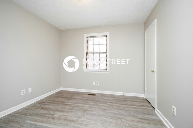 Building Photo - 3 Bedroom Pet-Friendly Home in Smyrna, TN with Main Street Renewal
