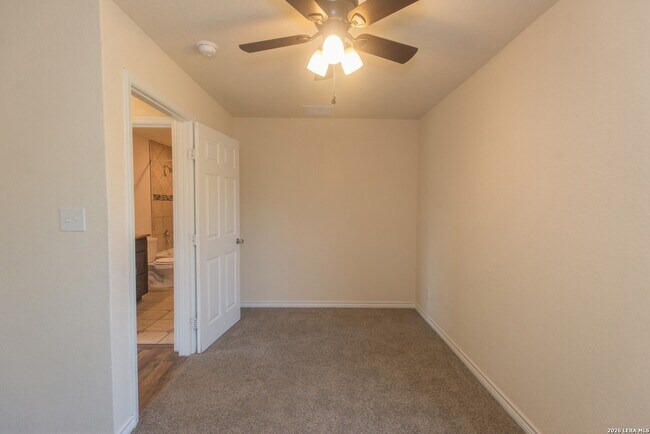 Building Photo - 11622 Obrien Rd