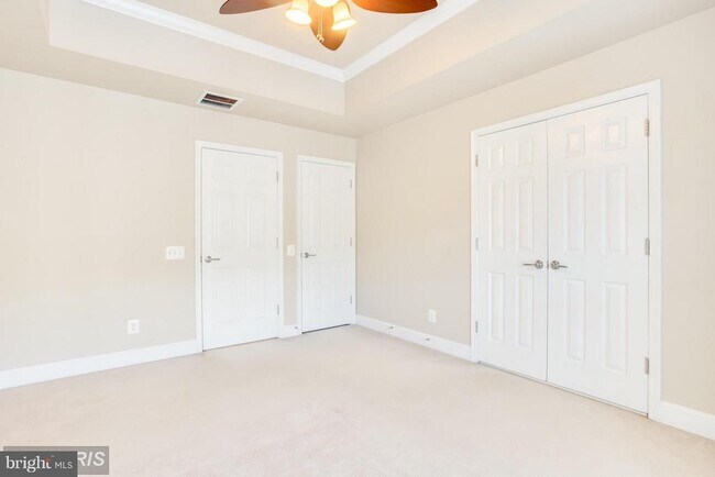 Building Photo - 2159 Oberlin Dr