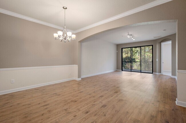 Building Photo - Beautiful Avila 3/2 with preserve view!